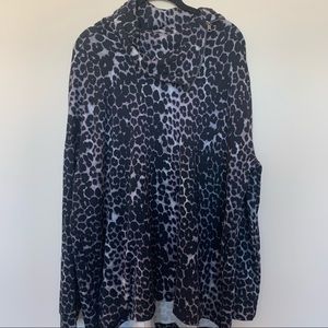 Soft Surroundings Animal Print Sweatshirt XL with Pockets
